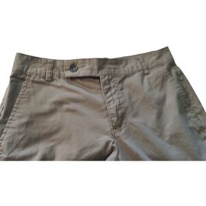 Bandolino Blu Bermuda Shorts‎ Dark Khaki Front and Back Pockets Womens Size Six